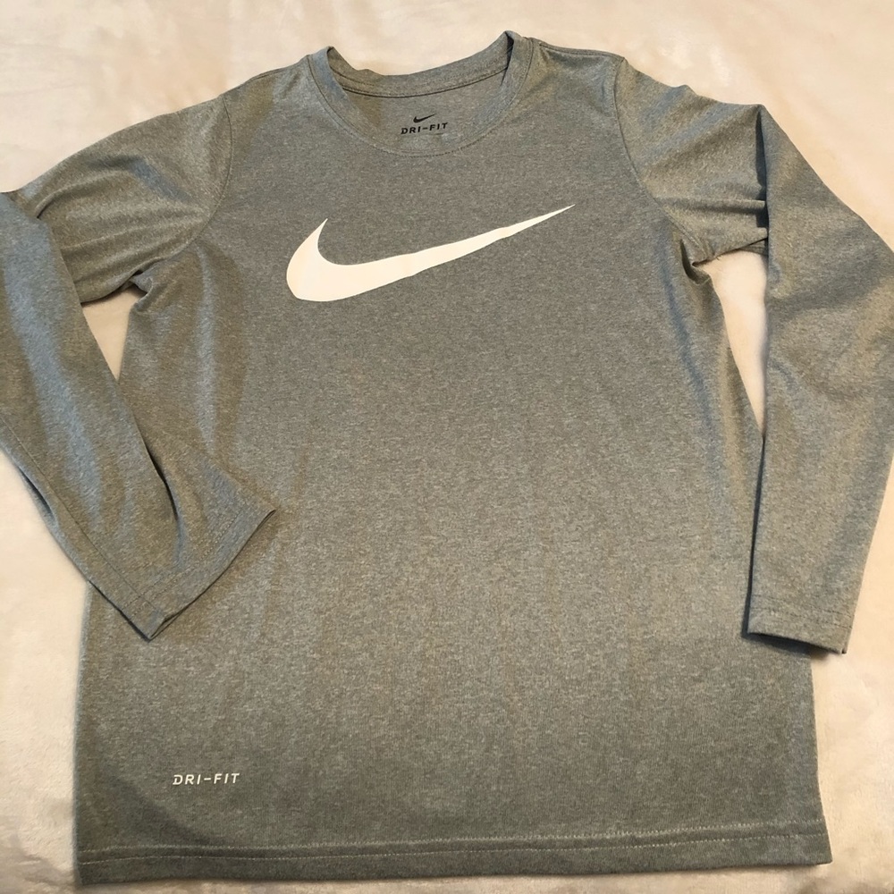 Gray Nike YS Dry Fit Shirt